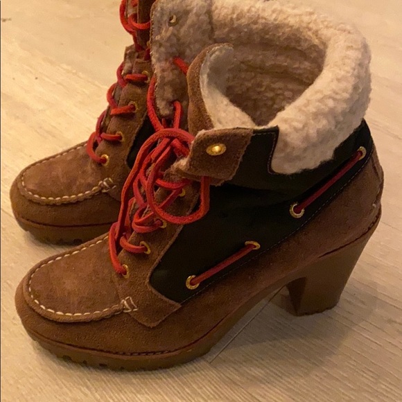 Sperry Heeled Boot - Picture 2 of 5